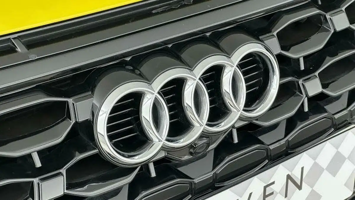 2023-audi-rs3-25-tfsi-sportback-5d-big-26