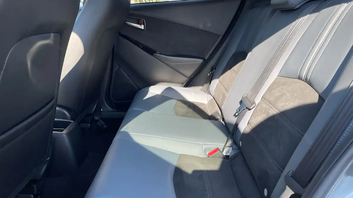 2021-mazda-mazda2-15-skyactiv-g-gt-sport-nav-light-stone-big-13