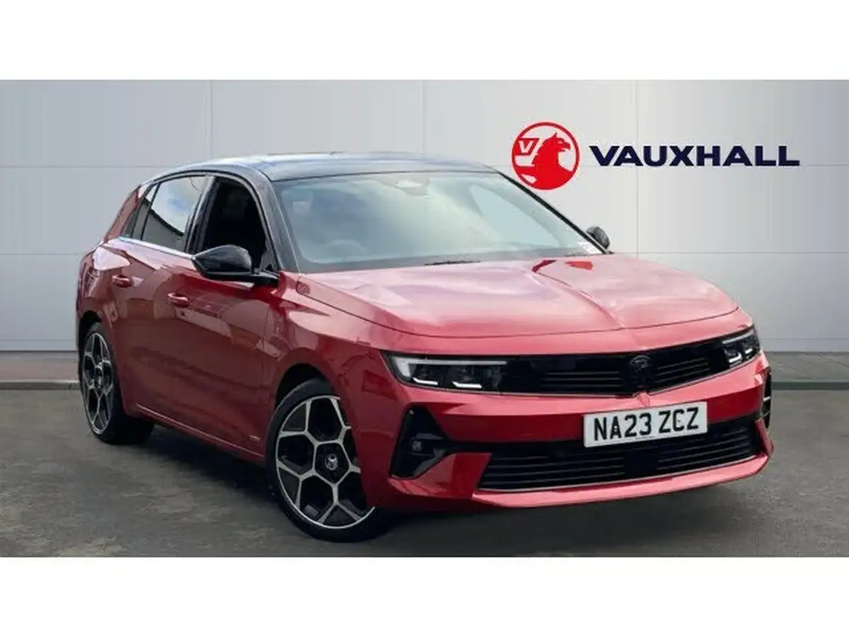 2023-vauxhall-astra-16-ultimate-hatchback-big-0
