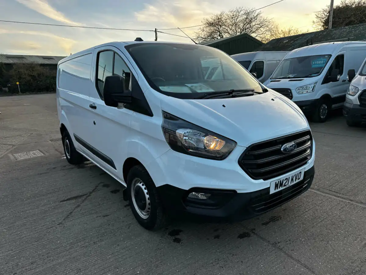 2021-ford-transit-custom-20tdci-300-l1h1-leader-130pseu6dt-panel-van-big-1