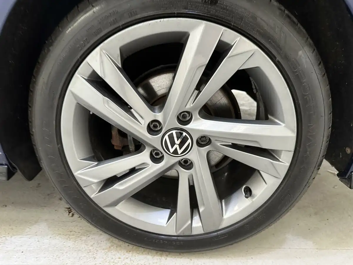2022-volkswagen-golf-15-etsi-r-line-150ps-estate-big-34