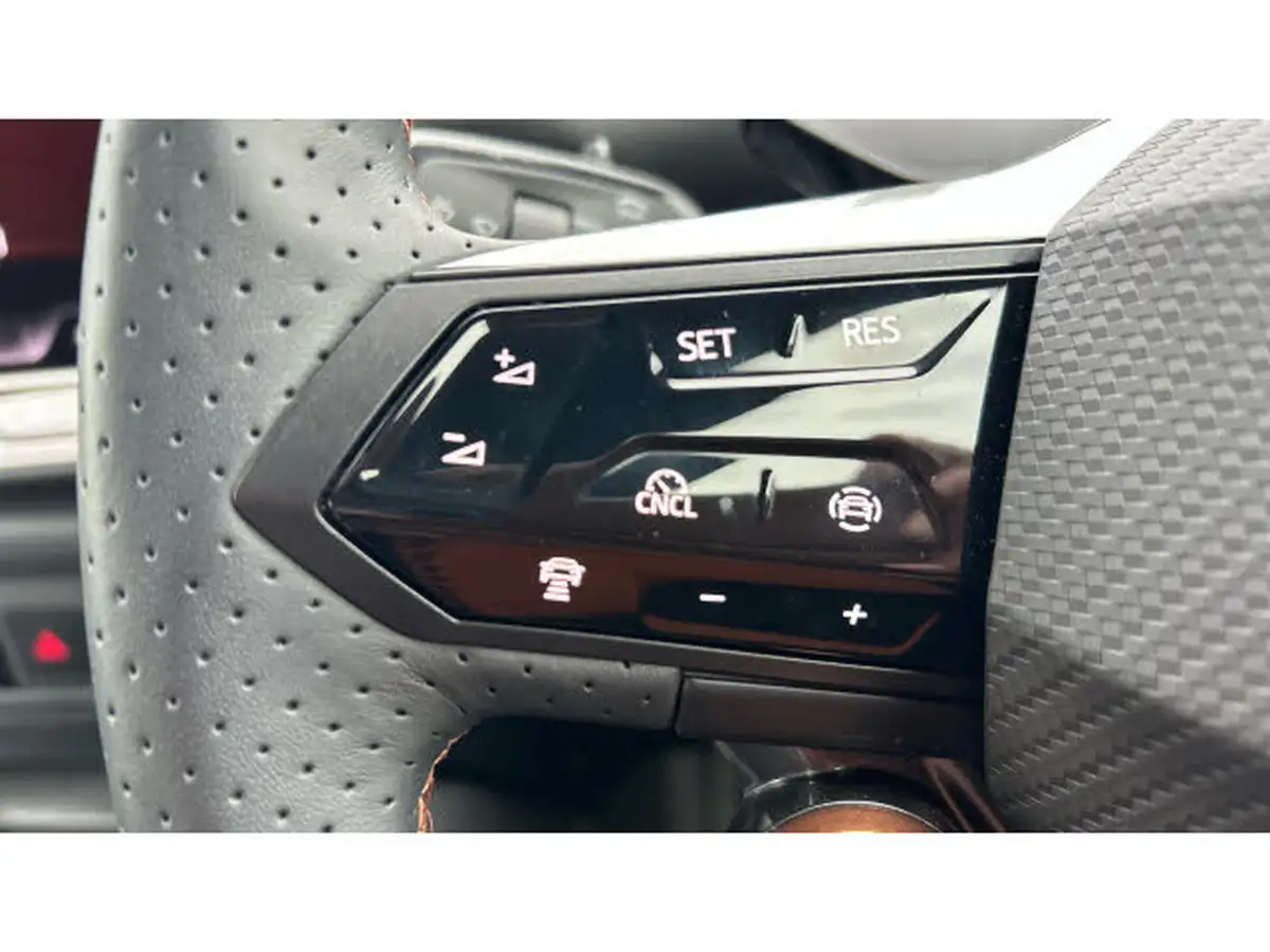 2024-cupra-born-e-v3-edition-big-16