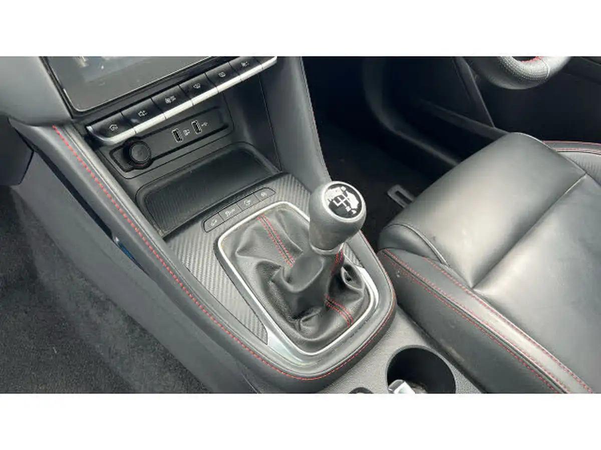 2022-mg-zs-suv-10t-gdi-exclusive-big-12