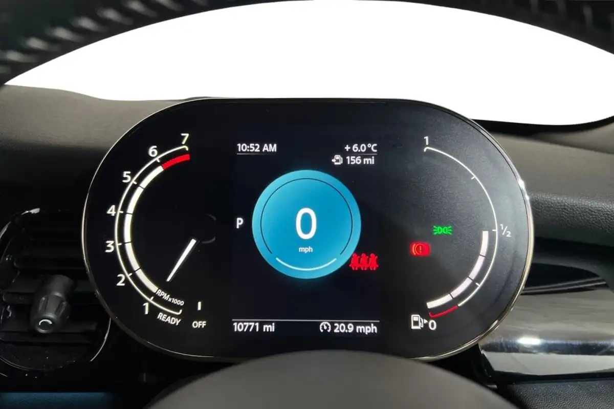 2022-mini-cooper-20-cooper-s-sport-hatchback-5d-auto-big-11