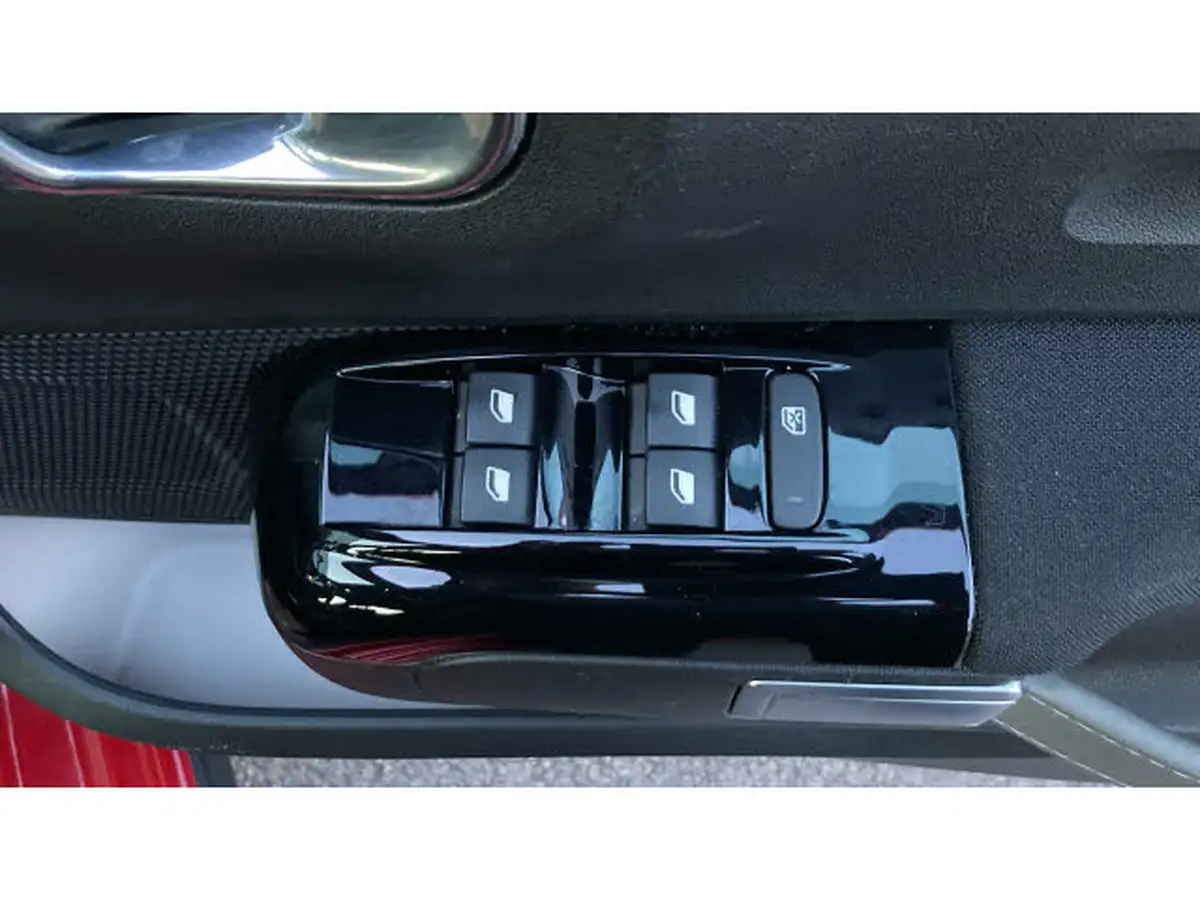 2020-citroen-c3-12-puretech-flair-82ps-big-20