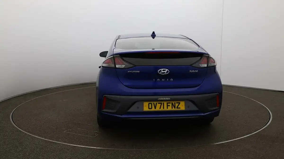 2021-hyundai-ioniq-16-gdi-premium-se-hybrid-big-49