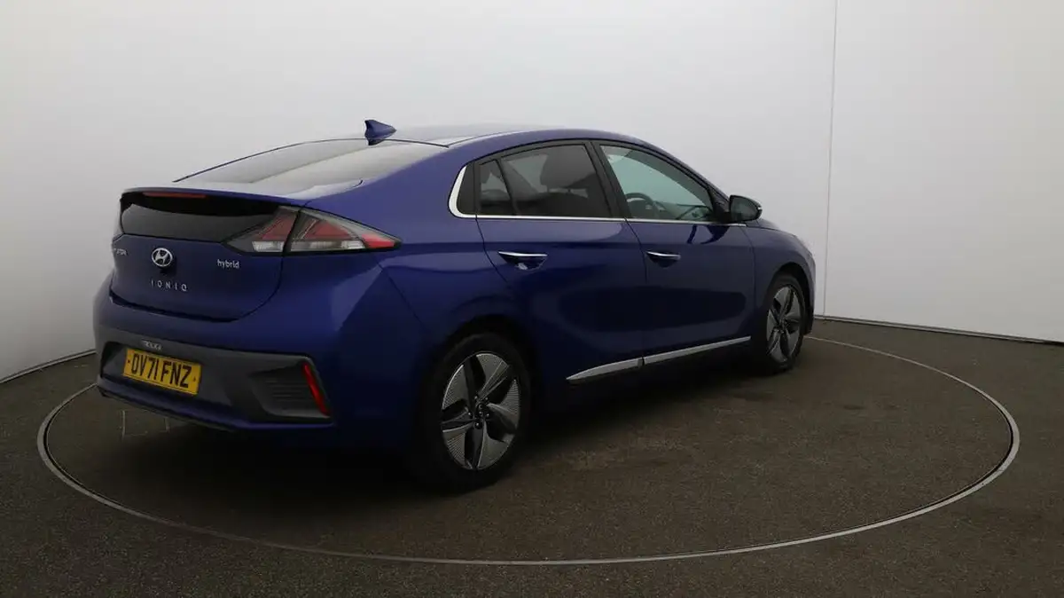 2021-hyundai-ioniq-16-gdi-premium-se-hybrid-big-7