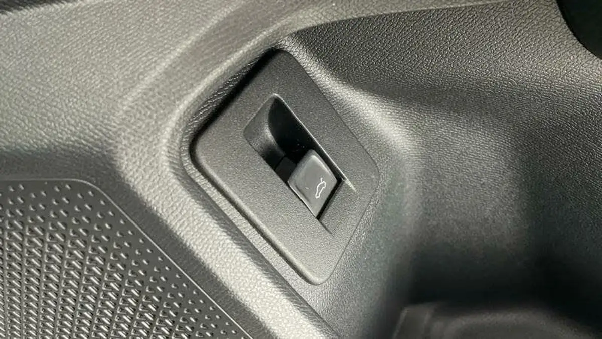 2021-cupra-formentor-20-tsi-vz2-big-20