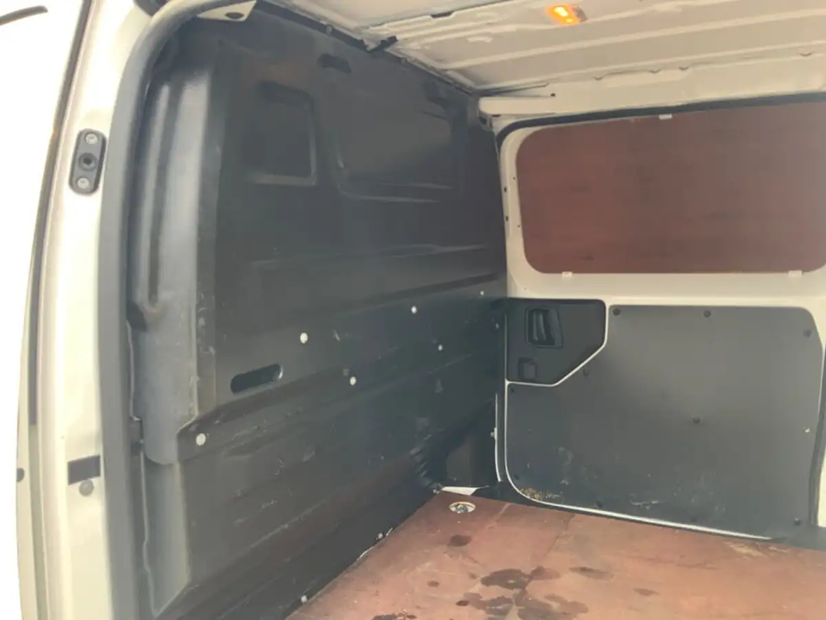 2020-vauxhall-vivaro-15td-2900-l2h1-dynamic-big-13