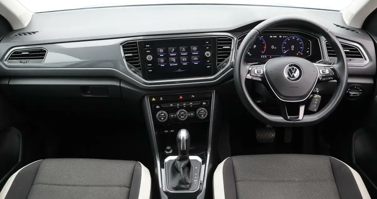 2021-volkswagen-t-roc-15-tsi-sel-dsg-big-13