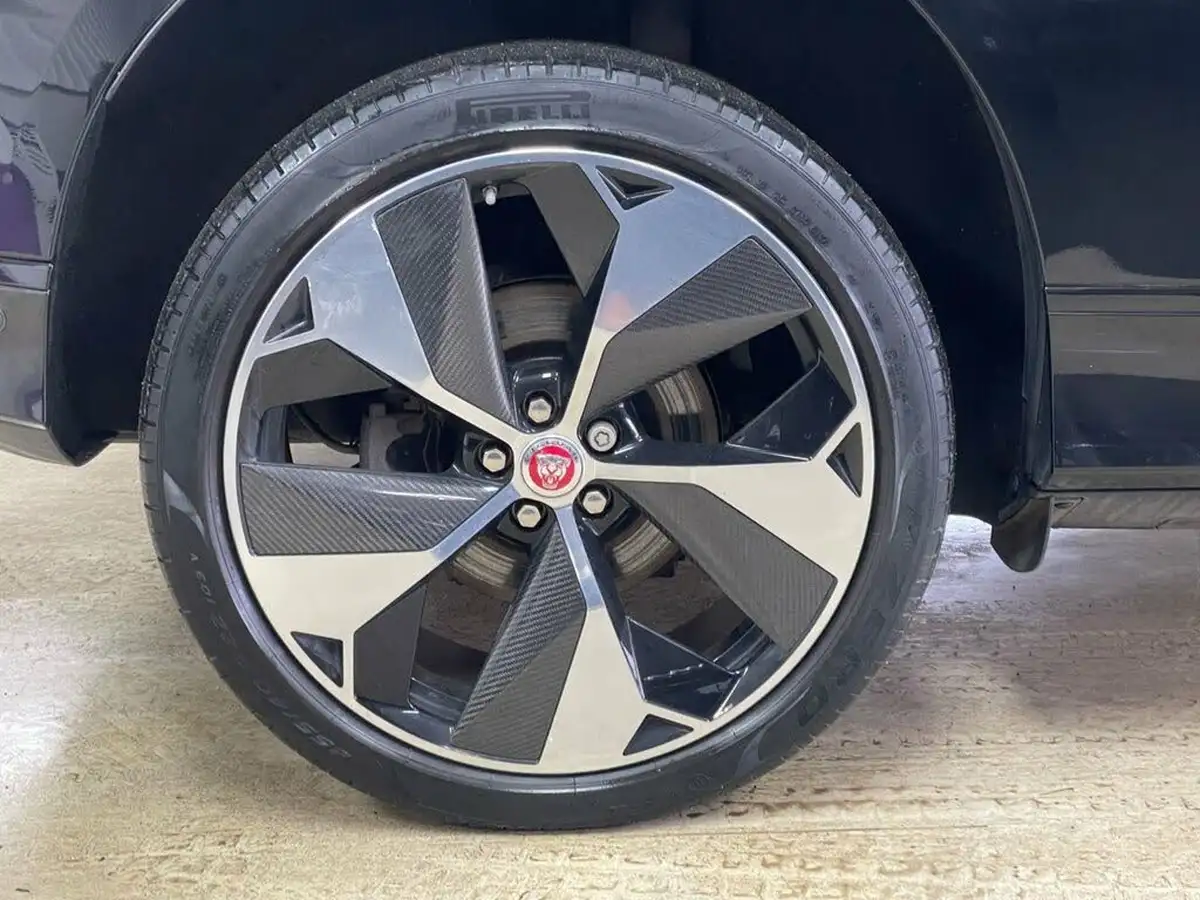 2018-jaguar-i-pace-ev400-first-edition-big-18