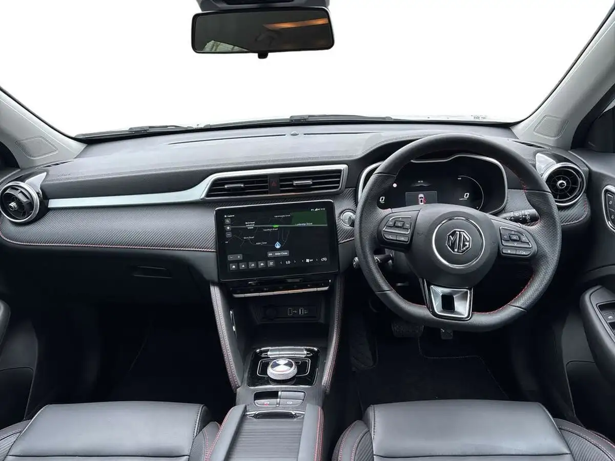 2024-mg-zs-suv-e-trophy-connect-ev-176ps-big-12