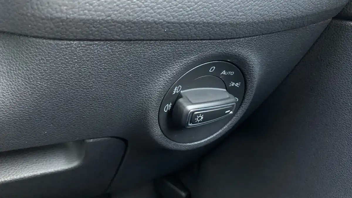 2021-skoda-kodiaq-15-tsi-se-l-dsg-big-17