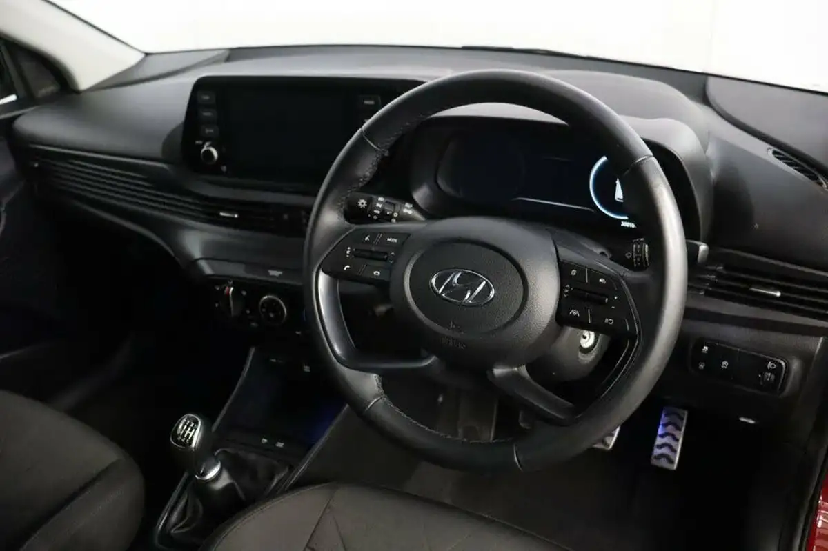 2022-hyundai-bayon-10-t-gdi-se-connect-big-19