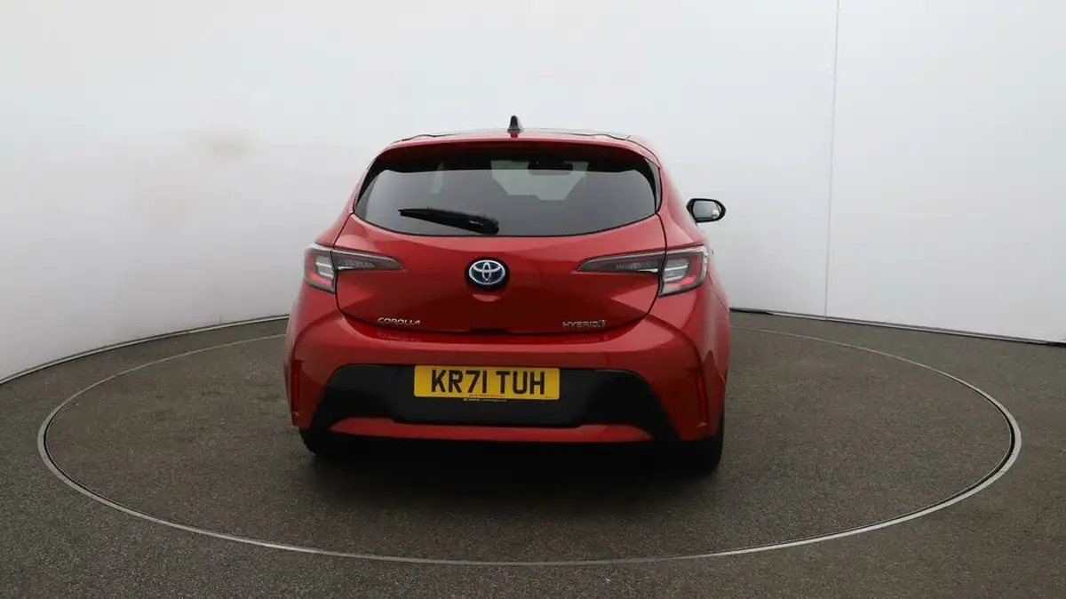 2021-toyota-corolla-18-vvt-i-excel-trk-hatchback-big-59