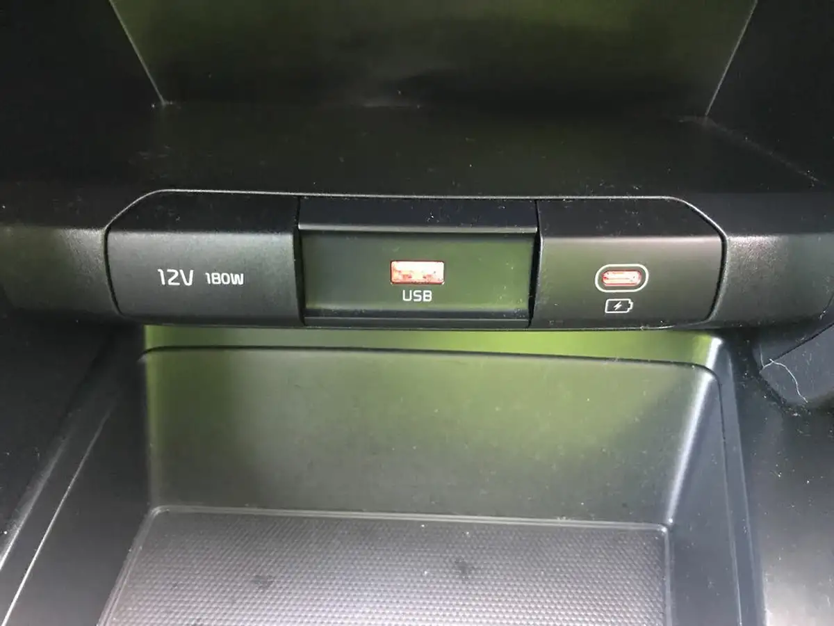 2023-kia-xceed-15-t-gdi-2-158bhp-big-23