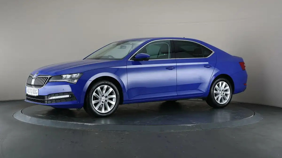 2021-skoda-superb-20tdi-se-technology-150ps-hatchback-big-40