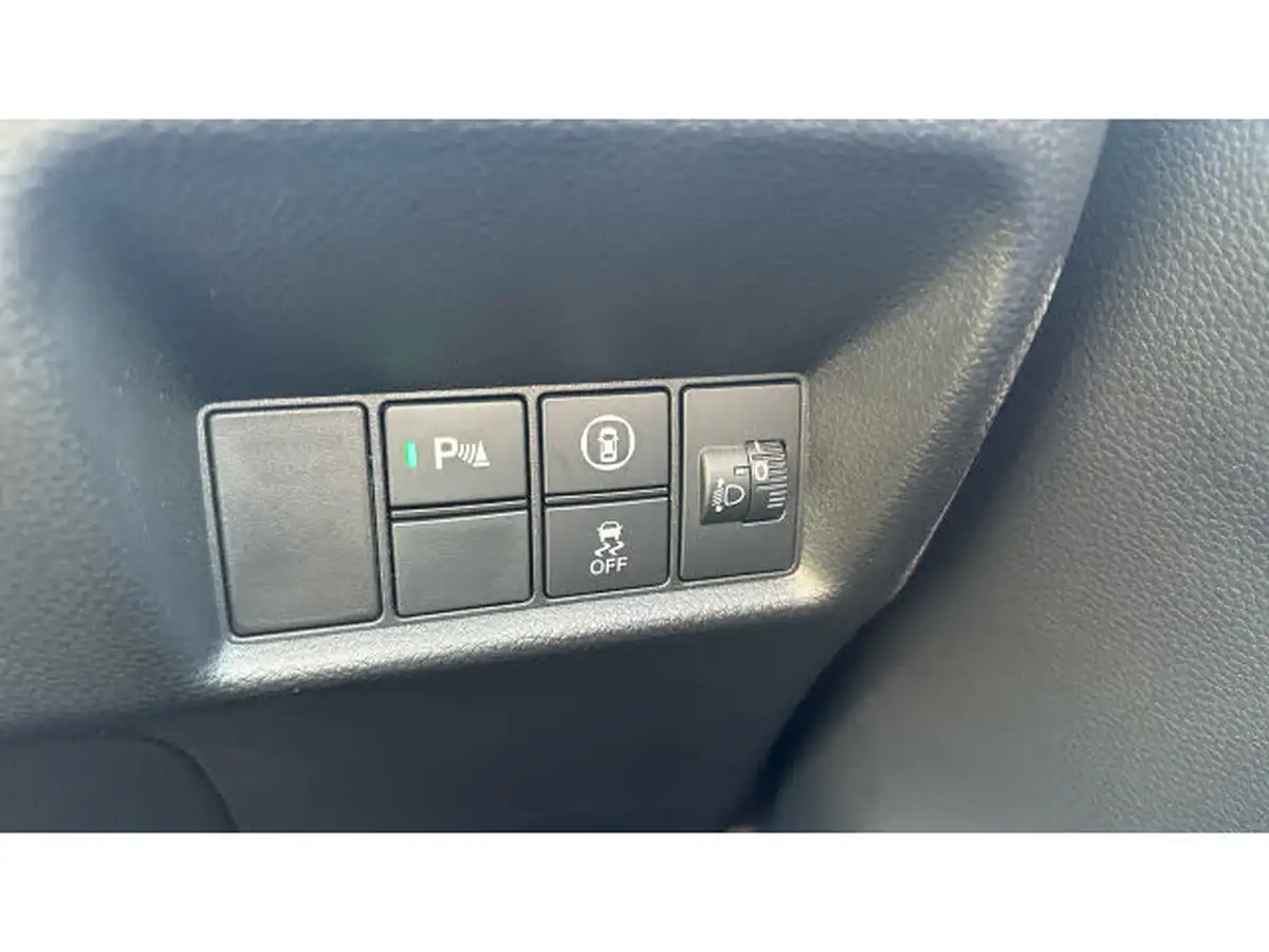2022-honda-jazz-15-i-mmd-ex-107ps-big-32