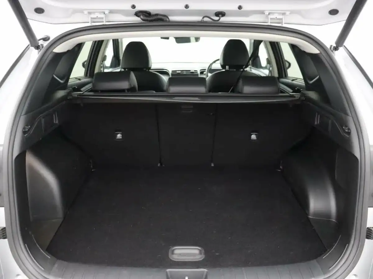 2022-hyundai-tucson-16-t-gdi-ultimate-150ps-48-volt-mhev-dct-big-9