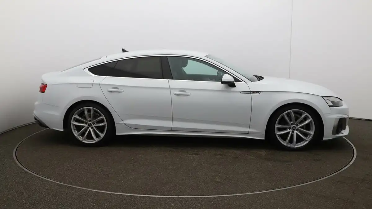 2021-audi-a5-20-35-tdi-s-line-sportback-5d-big-47
