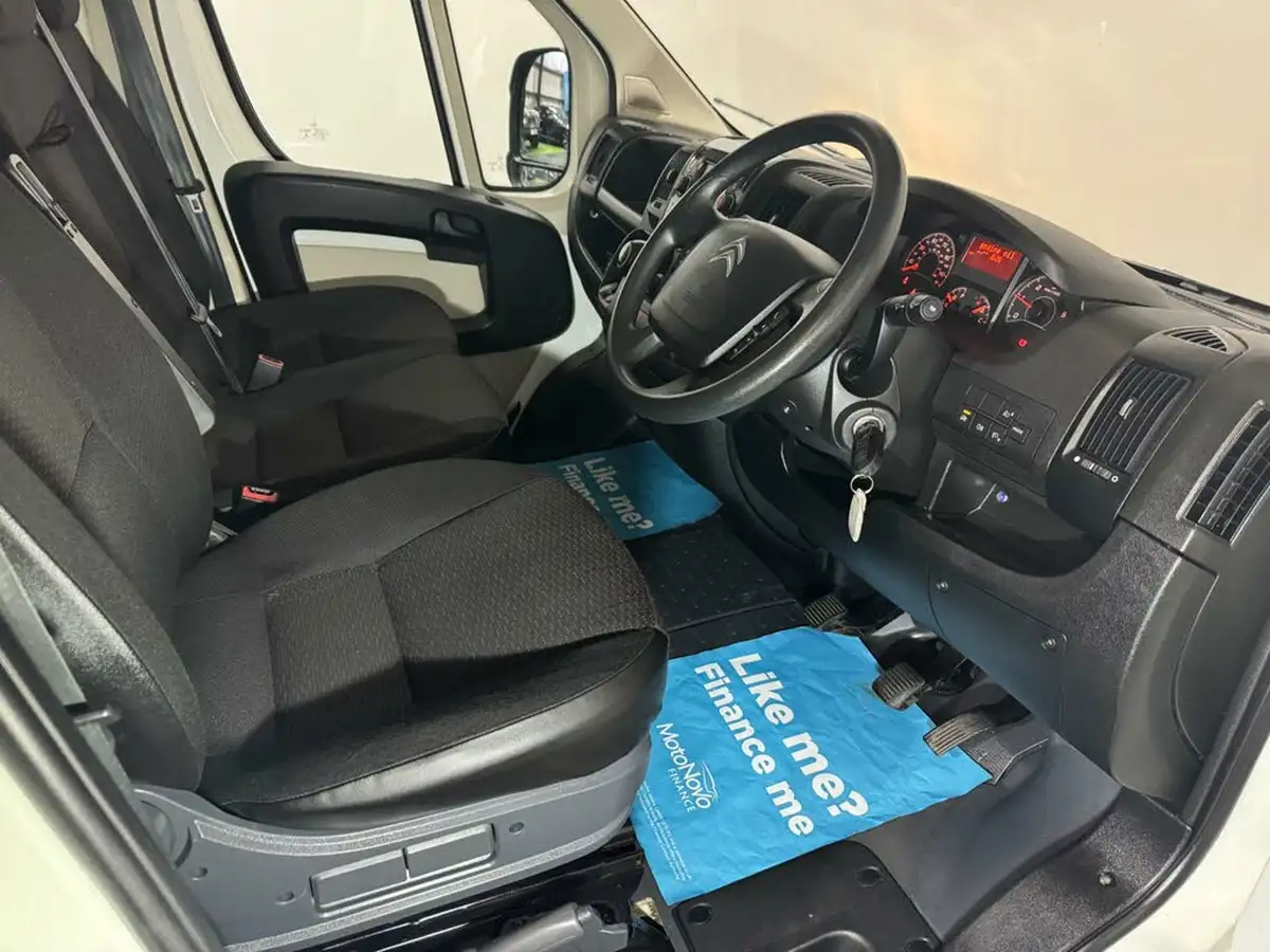 2020-citroen-relay-22bluehdi-35-l2h2-enterprise-big-10