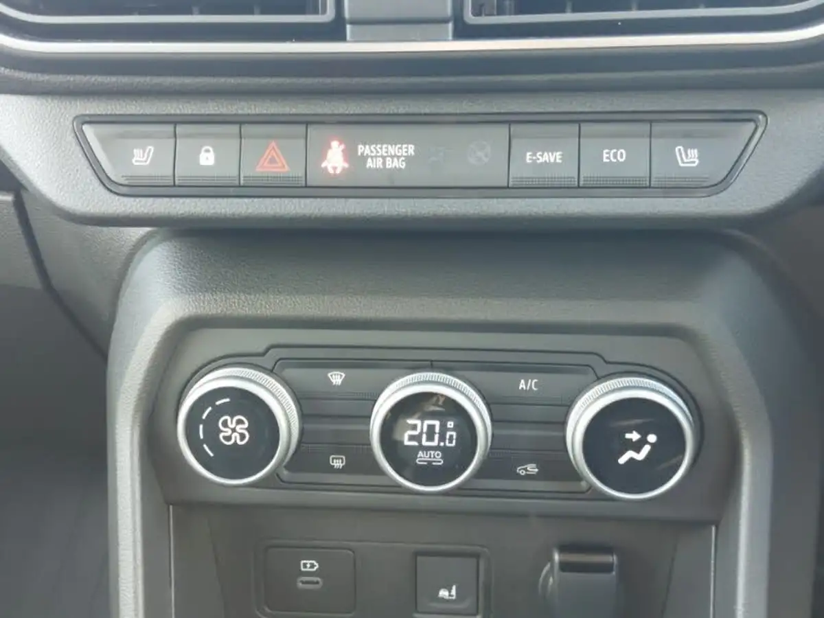 2024-dacia-jogger-16-tce-extreme-big-13