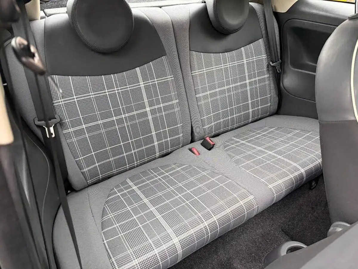 2015-fiat-500-12-lounge-ss-big-17