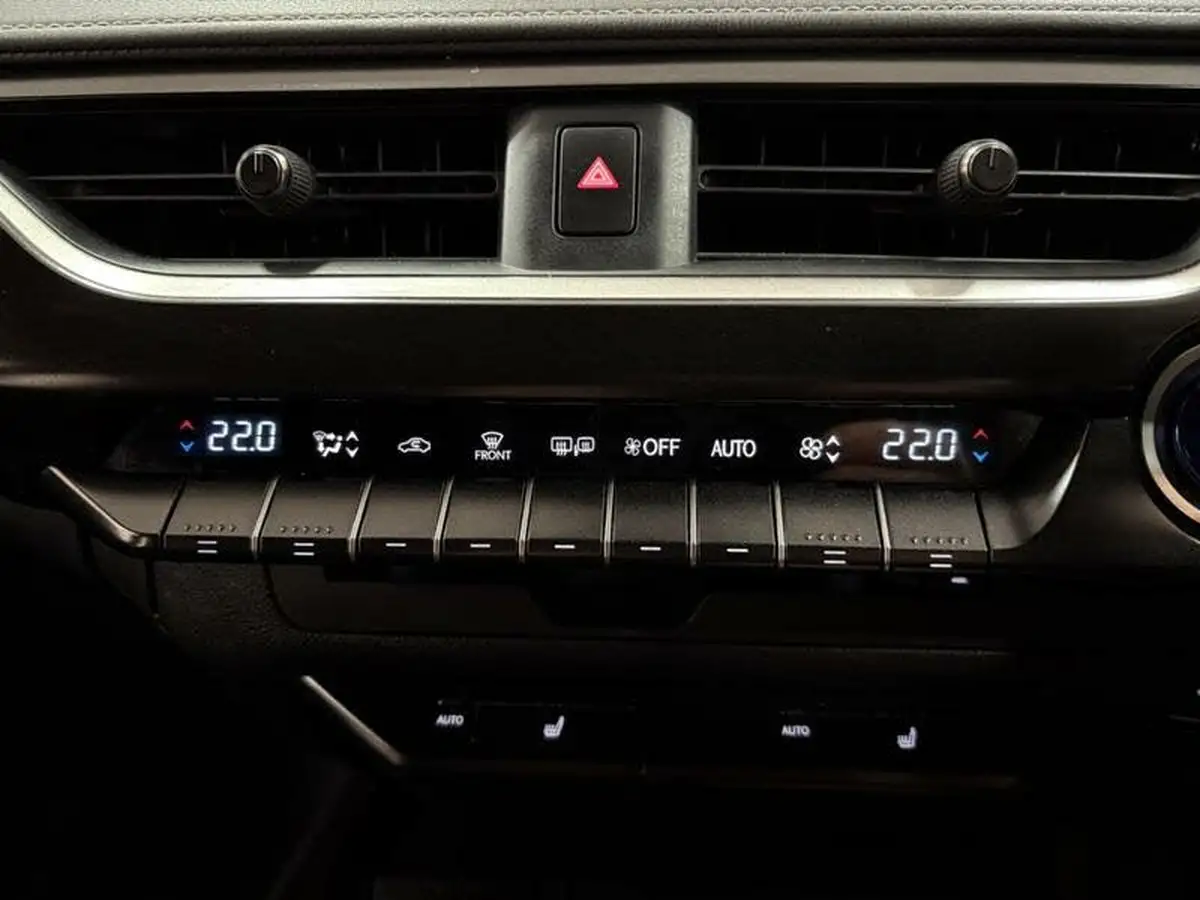 2021-lexus-ux-250h-20-ux-184bhp-without-navigation-big-33