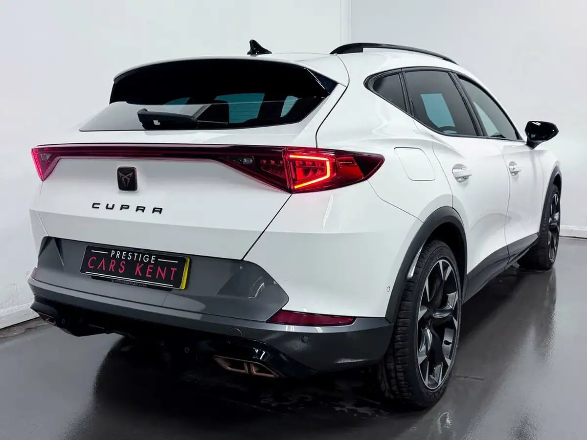 2023-cupra-formentor-14-e-hybrid-vz2-big-12