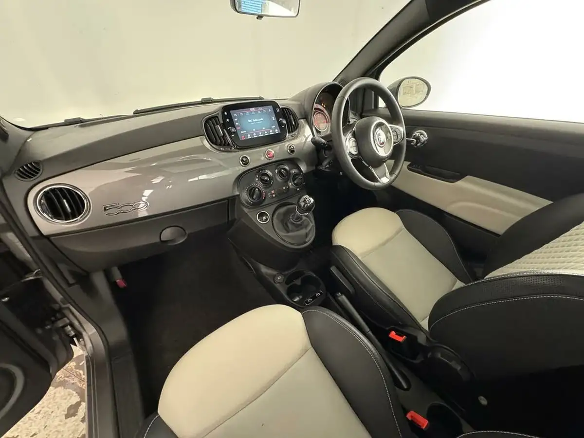 2022-fiat-500-10-dolcevita-big-11