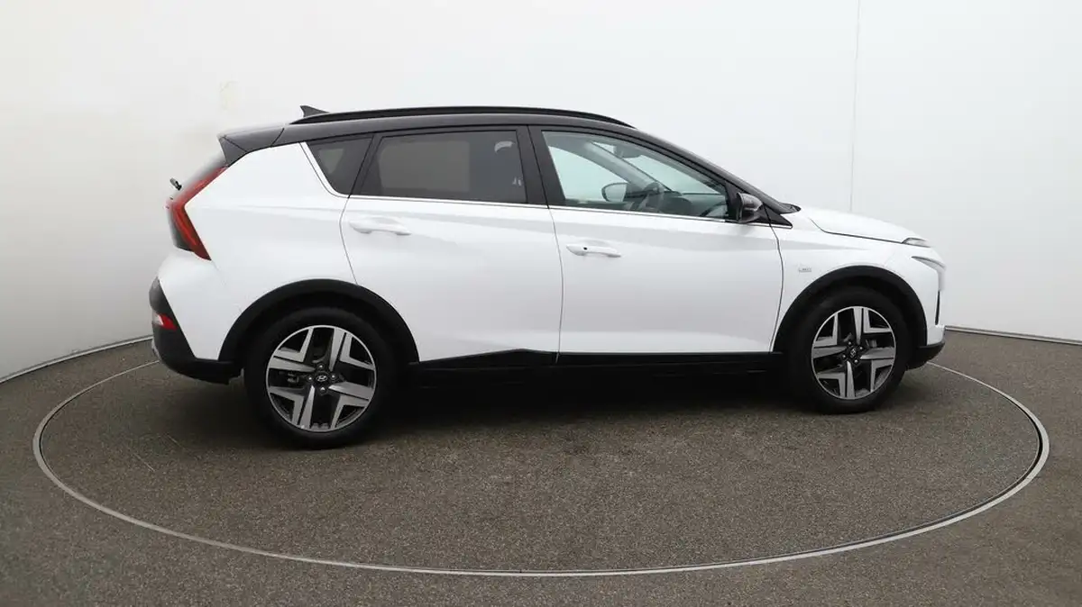 2023-hyundai-bayon-10-t-gdi-ultimate-100ps-big-7