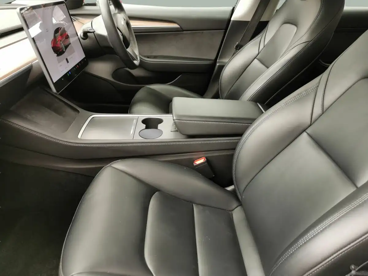2021-tesla-model-3-e-standard-plus-big-3