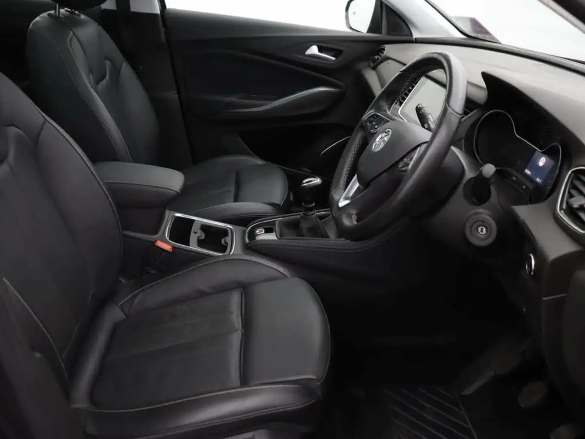 2020-vauxhall-grandland-x-15td-elite-nav-ecotec-blueinjection-big-13