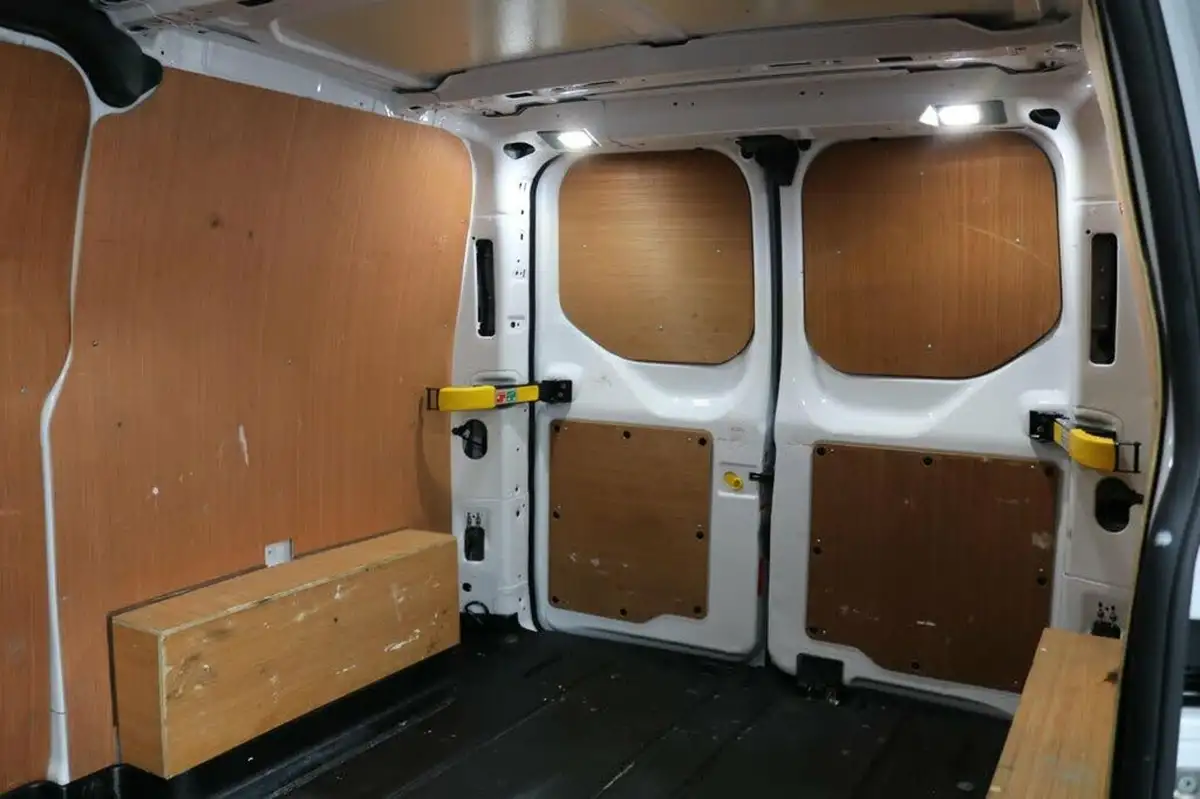 2022-ford-transit-custom-20tdci-300-l1h1-limited-130pseu6dt-panel-van-auto-big-10