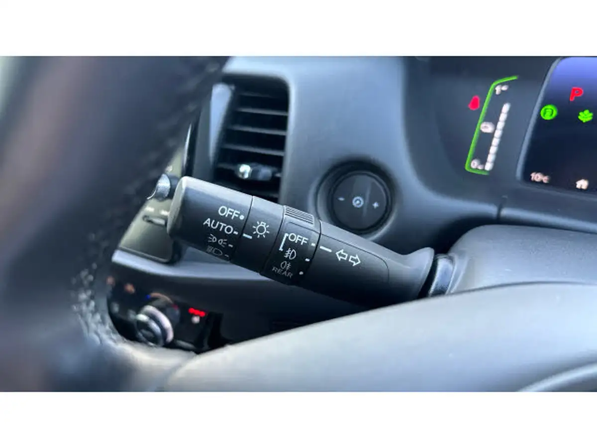2021-honda-jazz-15-i-mmd-ex-107ps-big-39