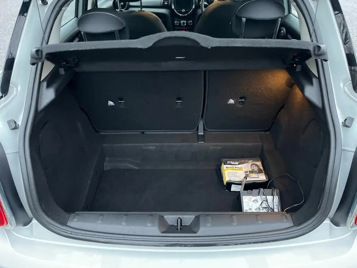 2019-mini-cooper-15-cooper-classic-hatchback-5d-auto-big-26