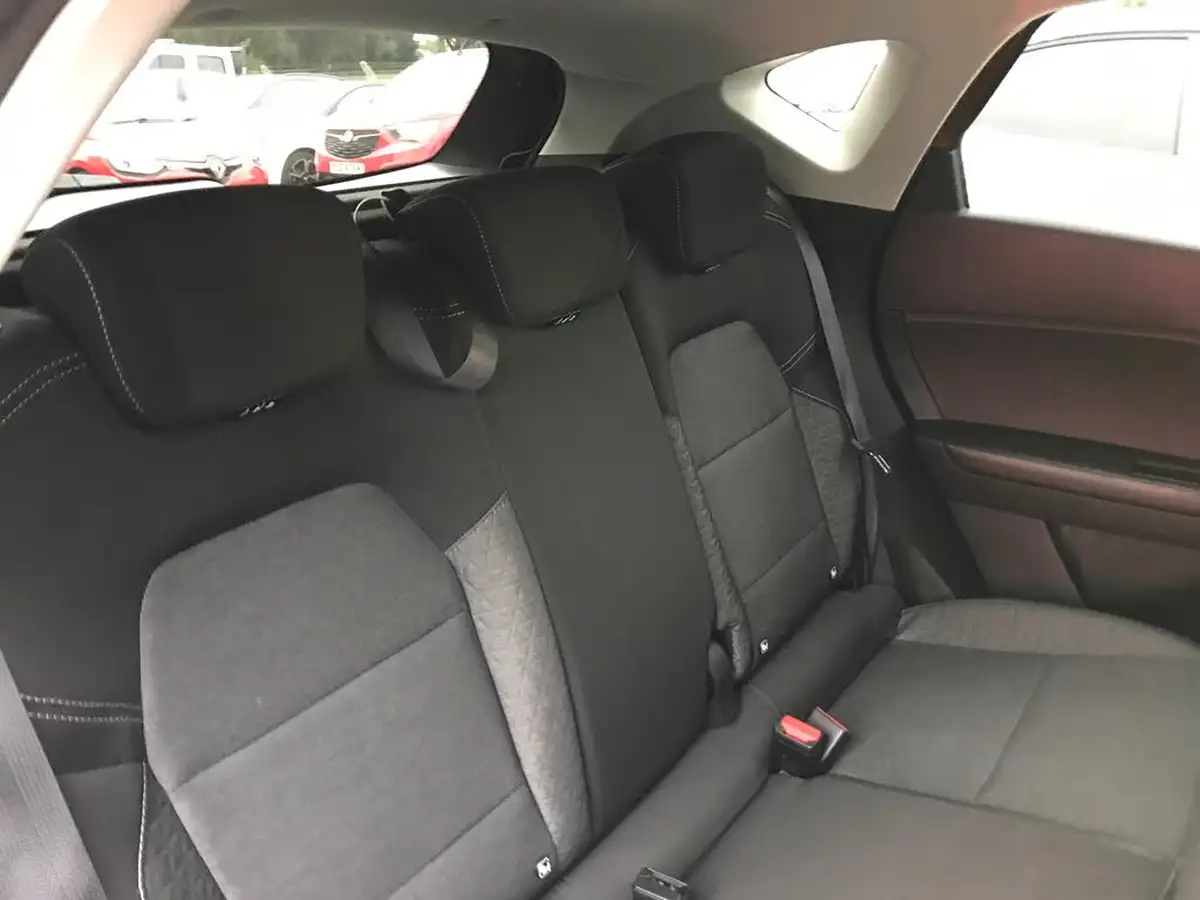 2022-renault-captur-10-tce-iconic-edition-big-6