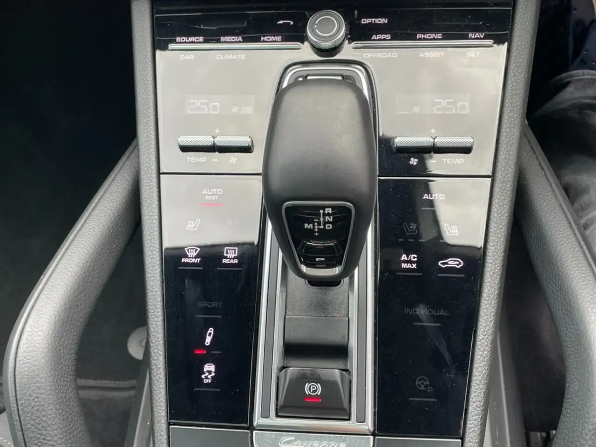 2019-porsche-cayenne-30-v6-coupe-big-20