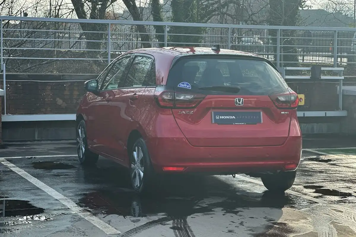 2021-honda-jazz-15-i-mmd-sr-109ps-big-3