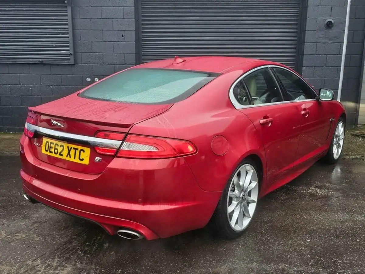 2013-jaguar-xf-30td-s-premium-luxury-ss-saloon-4d-auto-big-12