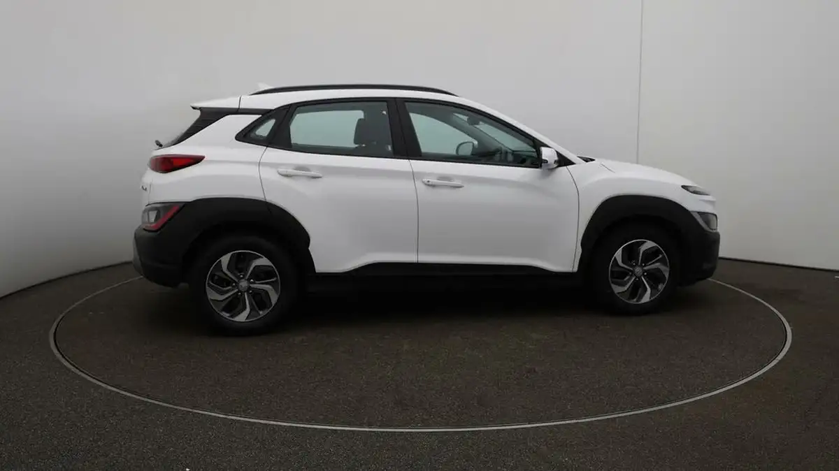 2022-hyundai-kona-16-gdi-se-connect-big-48