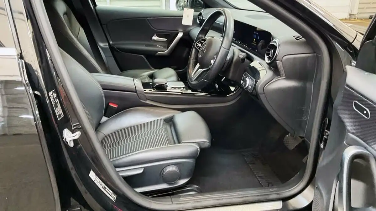 2021-mercedes-benz-a-class-13-a200-sport-executive-hatchback-5d-7g-dct-big-8