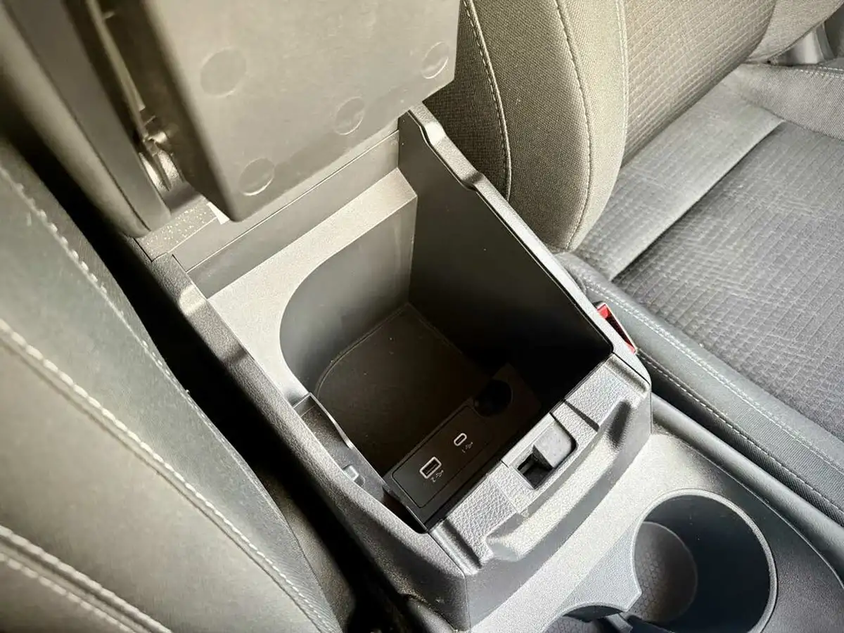 2022-nissan-qashqai-13-dig-t-n-connecta-140ps-big-31