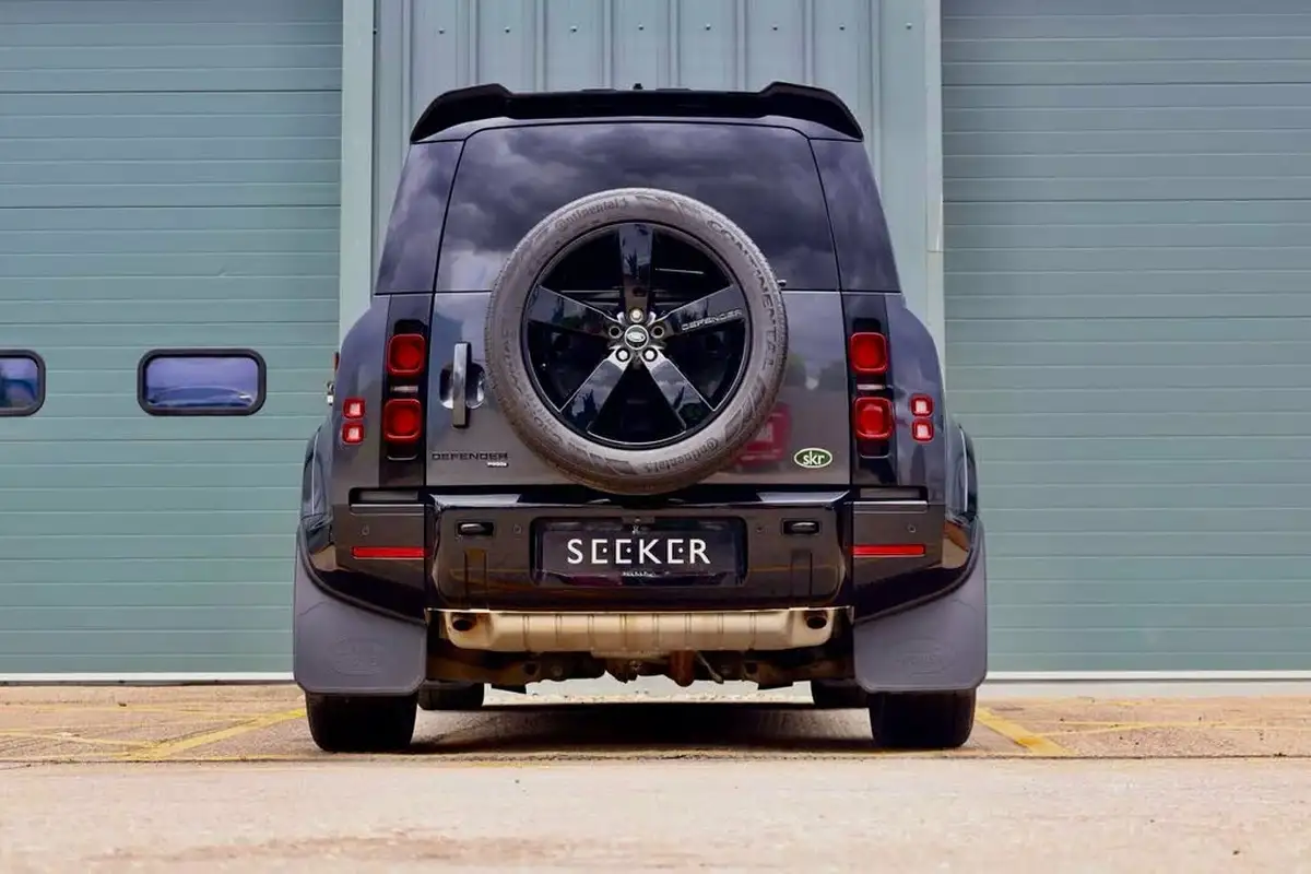 2021-land-rover-110-defender-20-p400e-x-dynamic-se-big-6