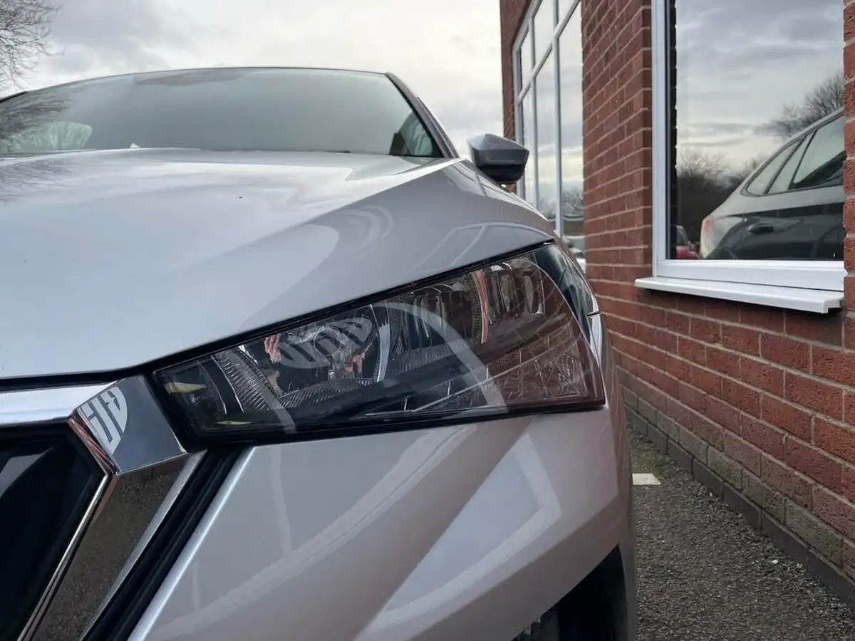 2019-skoda-scala-10-tsi-se-115ps-big-9
