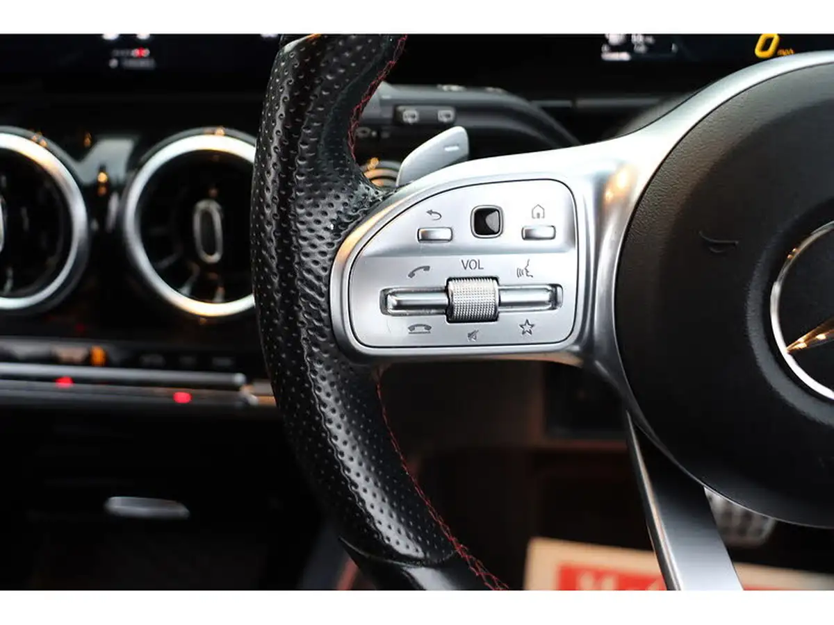2021-mercedes-benz-b-class-13-b200-amg-line-executive-big-52
