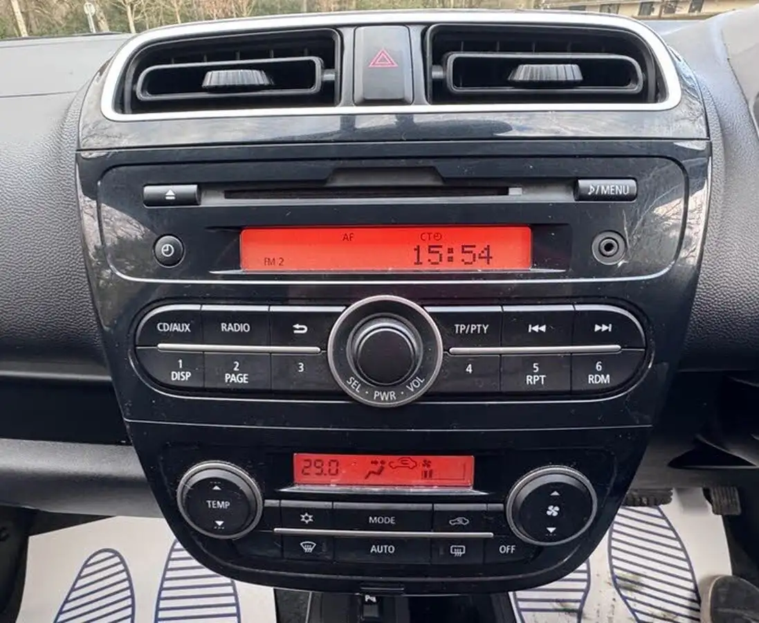 2013-mitsubishi-mirage-12-3-cvt-big-20
