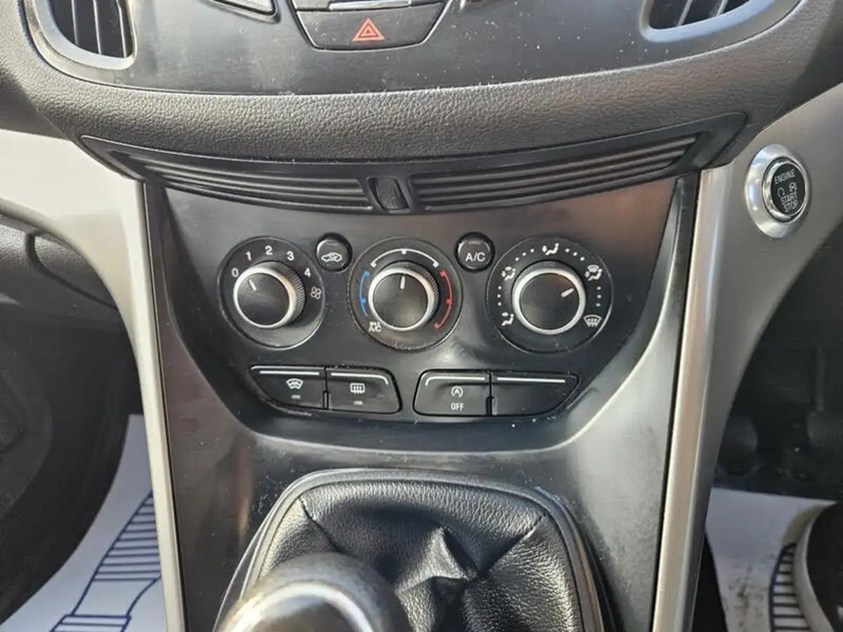 2016-ford-kuga-15t-zetec-150ps-big-10