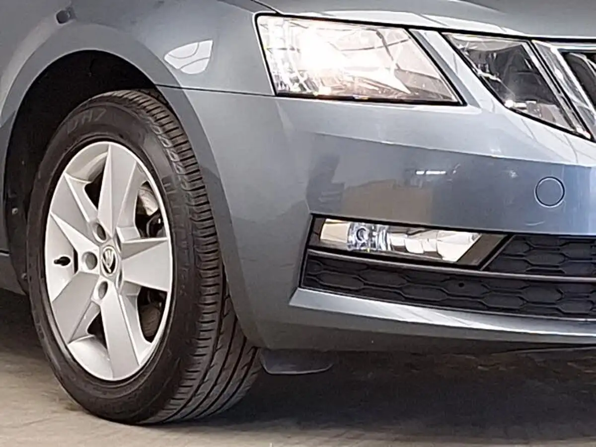 2017-skoda-octavia-10-tsi-se-hatchback-big-8