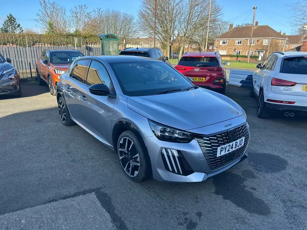2024-peugeot-208-12-puretech-gt-100ps-big-11
